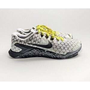 Nike Metcon 4 Womens Size 9.5 White Dynamic Yellow CrossFit Training Pre-Owned